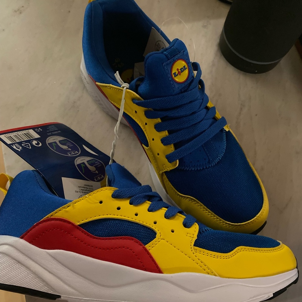 Lidl sneakers size 40  fashion trend and craze for this sneaker in uk new